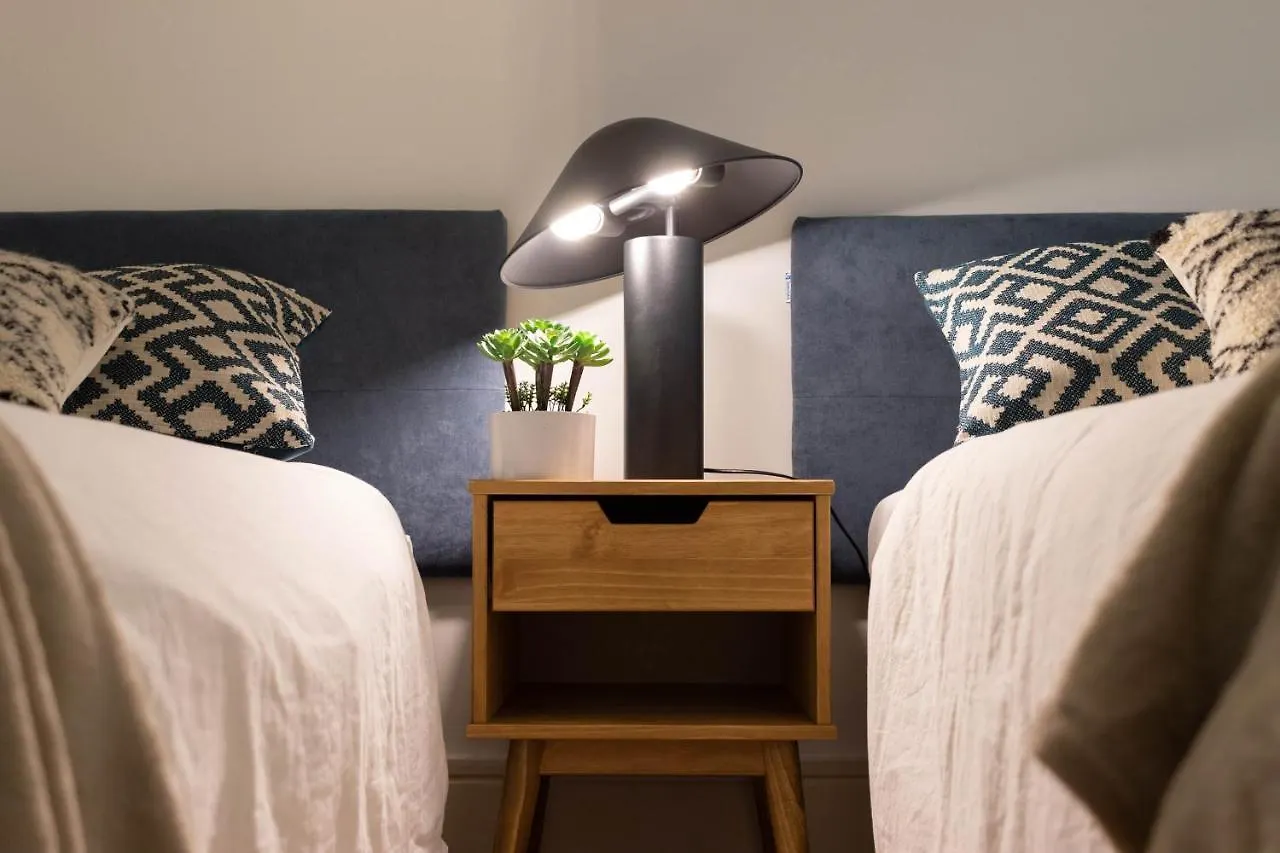 Privileged Views - Guggenheim - Free Parking Apartment Bilbao 0*,  Spain